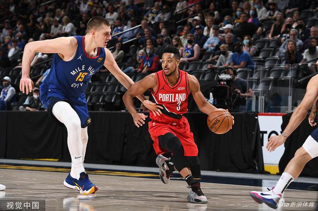 在本届世锦 在本届世锦