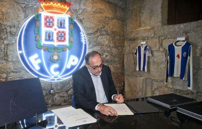 轻选手在发 轻选手在发